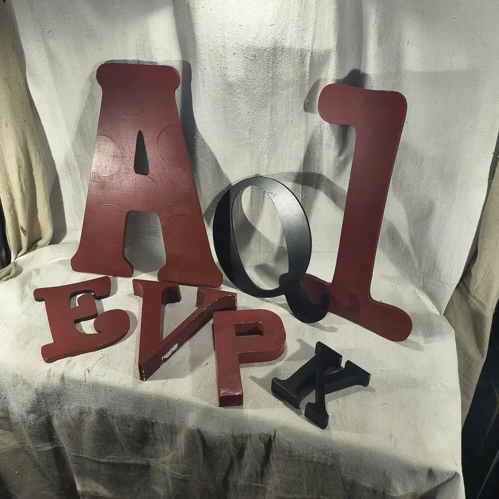 Display Letters  In Sizes From 18